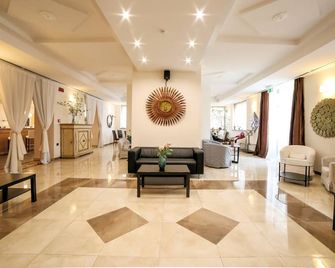 Grand Hotel Impero - Wellness & Exclusive Spa - Castel del Piano - Ingresso