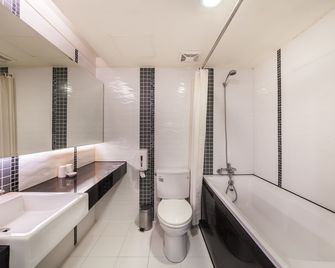 Ferrary Hotel - Taipei City