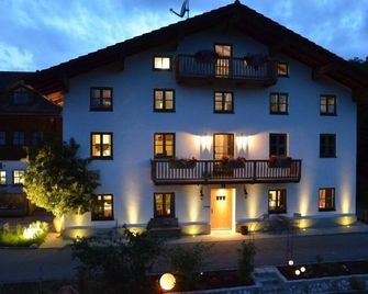 Katharina - Chieming - Building
