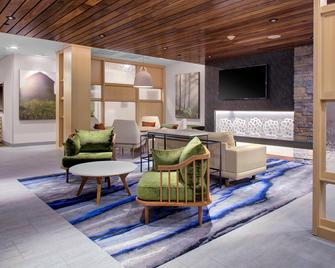 Fairfield Inn & Suites by Marriott Allentown West - Breinigsville - Lobby