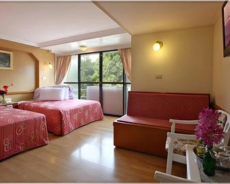 Ali-Shan Dengshan Hotel - Alishan Township - Schlafzimmer