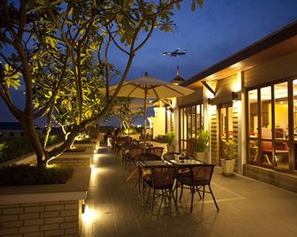 Suvarnabhumi Suite - Banguecoque - Pátio
