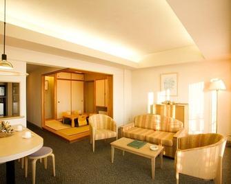 Tateshina Wanwan Paradise Cottage - Tateshina