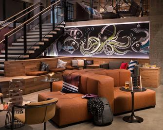 Moxy Dublin Docklands - Dublin - Lounge