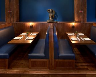 فندق أرجونيت هوتيل، نوبل هاوس - سان فرانسسكو - مطعم