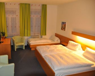 Hotel Lamm - Neckarsulm - Sypialnia