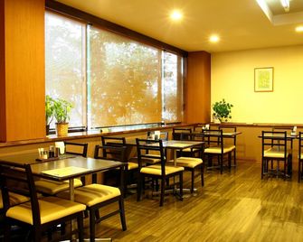 Hotel Route-Inn Court Kofu - קופו - מסעדה