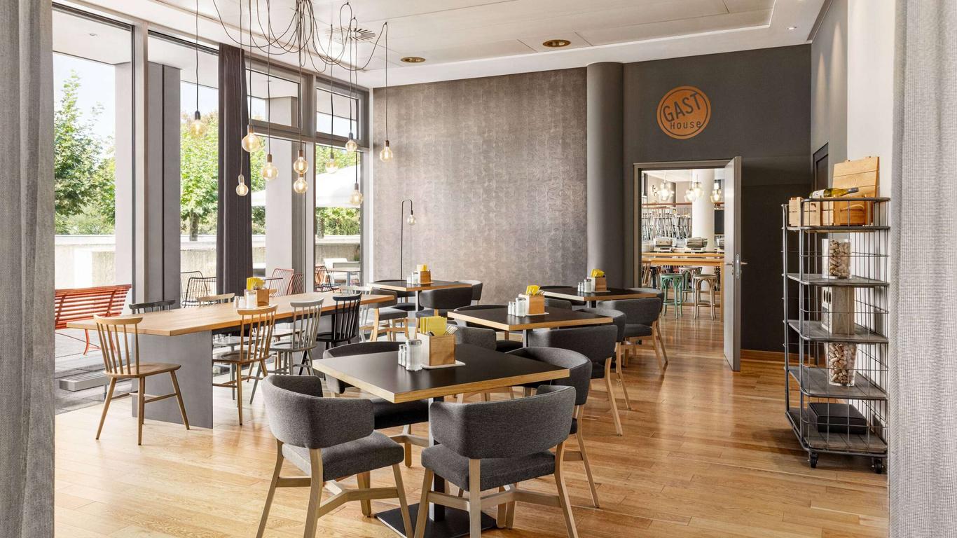 فيينا هاوس إيزي ترير