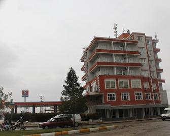 Buyuk Gecit Otel - Батман - Будівля