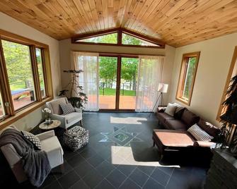 The River Retreat - Baldwinsville - Sala de estar