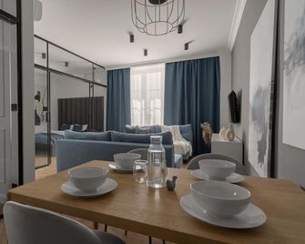 Apartio Rooms Katowice - Katowice - Comedor
