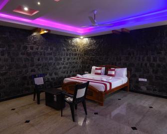 Oyla Cottage - Yercaud - Habitación