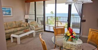 Maui Beach Vacation Club - Kīhei - Living room