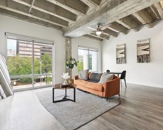 The Best of Downtown Living - Baton Rouge - Living room