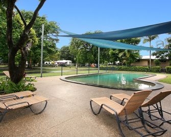 Nrma Cairns Holiday Park - Cairns - Piscina