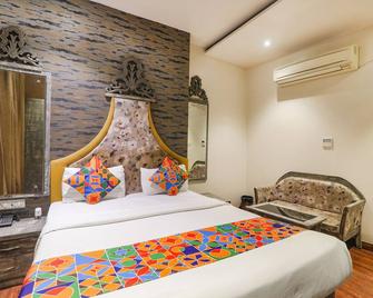 Fabhotel Stay Inn I - Prayagraj - Bedroom