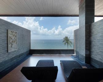Bintan Pearl Beach Resort - Telukbakau - Balkong
