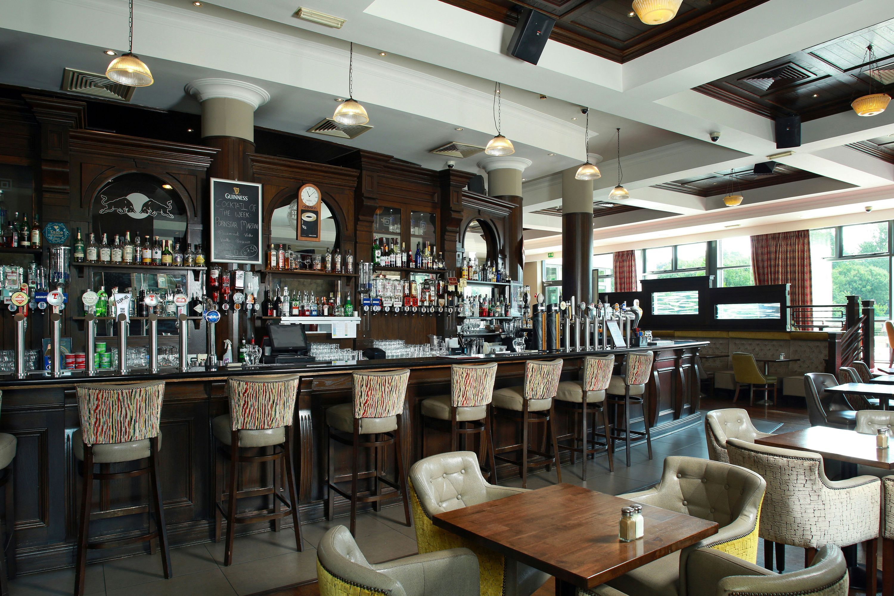 أرماج سيتي هوتل - أرماغ - بار