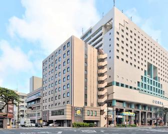 Smile Hotel Okinawa Naha - Naha - Building