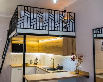 Piernikowe By Rentoom - Toruń - Kitchen