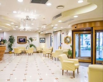 Grand Hotel Victoria - Bagnara Calabra - Lobby