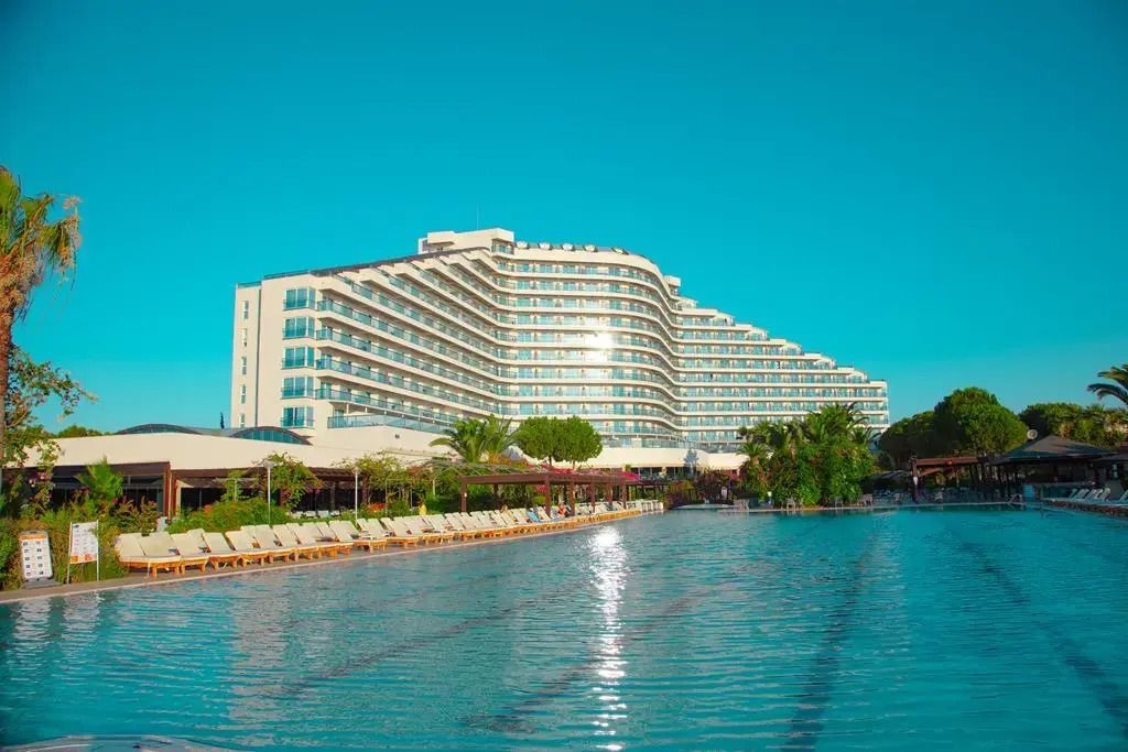 Venosa Beach Resort And Spa