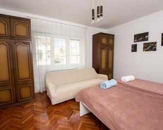House of Tea - Bjelovar - Bedroom