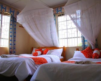 Kakamega Sheywe Hotel - Kakamega - Bedroom