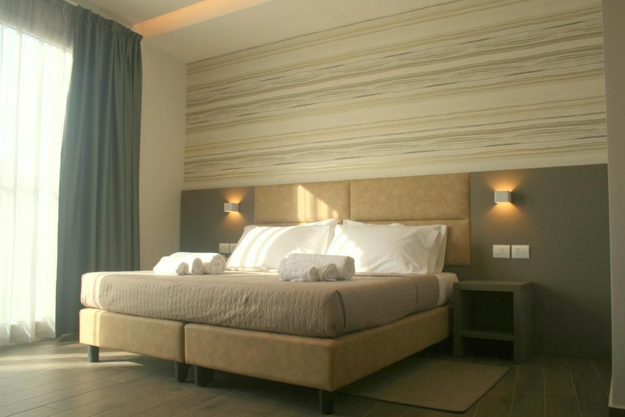 International Hotel Dakar thumbnail 3