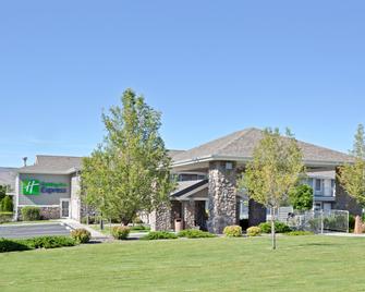 Holiday Inn Express Lewiston - Lewiston - Building