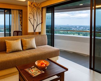 Rua Rasada Hotel - Trang - Living room
