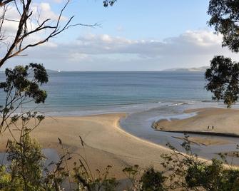 Rivermouth on Kingston Beach - Kingston Beach - Playa