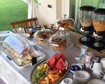 Villa Josephine - San Felice del Benaco - Buffet