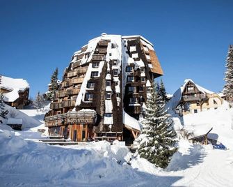 Hôtel Des Dromonts By Sowell Collection - מורזין - בניין