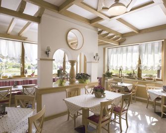 Alma Living Hotel- Al Girarrosto - Venzone - Restaurant