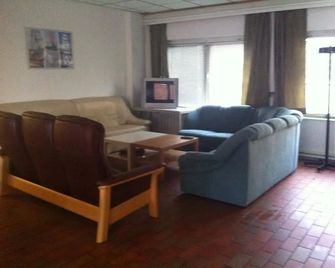 M&r Motel - Rostock - Living room