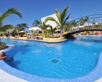Paradise Park Fun Lifestyle Hotel - Los Cristianos - Pool
