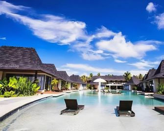 Siargao Bleu Resort And Spa - ג'נרל לונה (סוריאגו דל נורטה) - בריכה