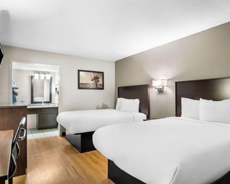 Rodeway Inn - Waco - Bedroom