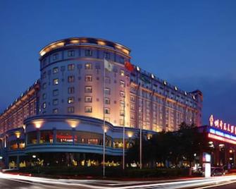 New Century Hotel Taizhou - Taizhou - Bâtiment