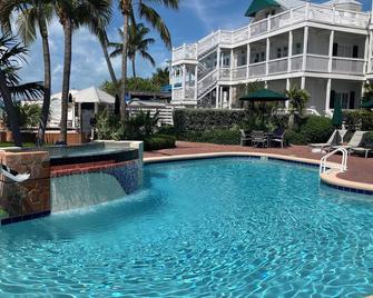 Key West-Coconut Beach Resort - Avail 11/14/26 to 11/21/26 - קי ווסט - בריכה