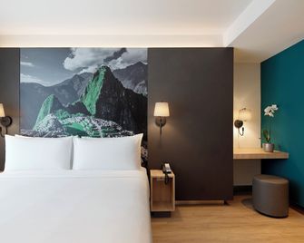 Ikonik Miraflores - Lima - Sypialnia
