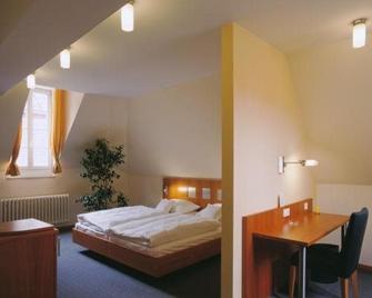 Landhotel zum Schwanen - Osthofen - Schlafzimmer