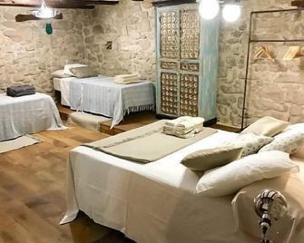 Cottage (full rental) La Casuna de la Una for 14-16 people - Olba - Bedroom