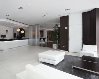 Hotel & Spa Villa Olimpica Suites - Barcelona - Front desk