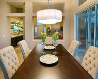 California Dreaming - La Quinta - Eetruimte