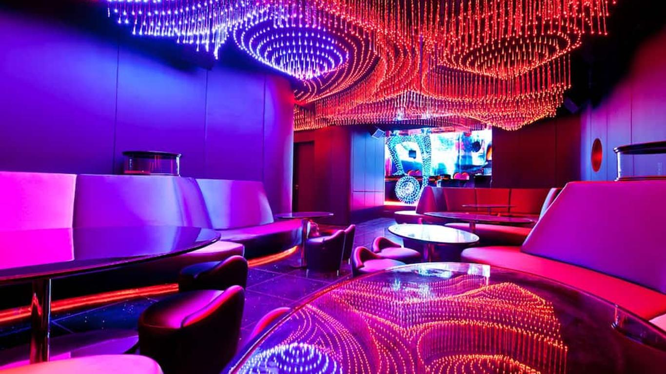 Social Hotel
