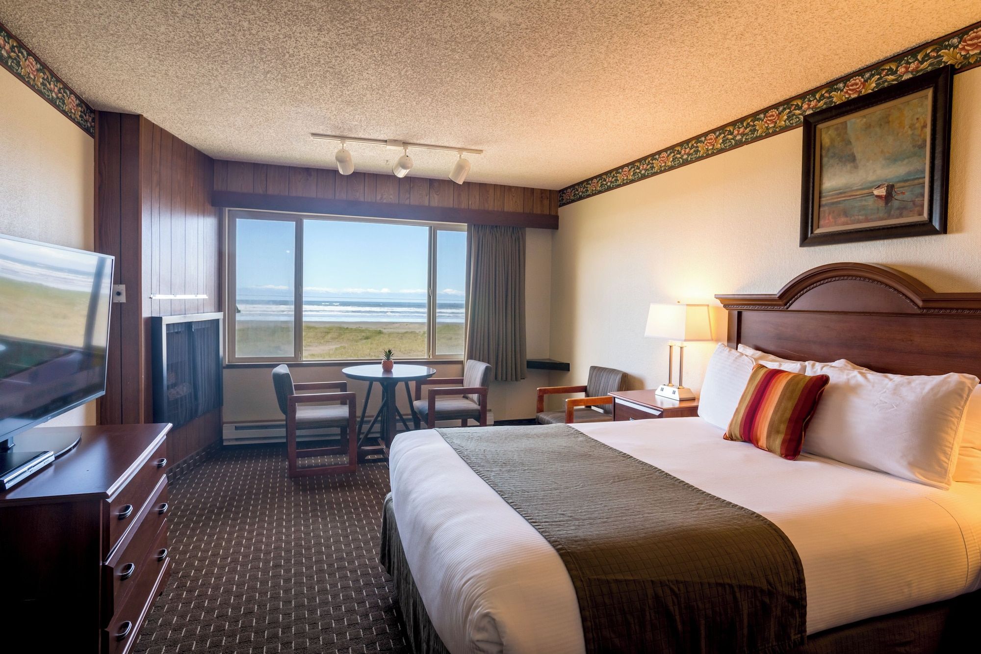 Ebb Tide Oceanfront Inn - Seaside