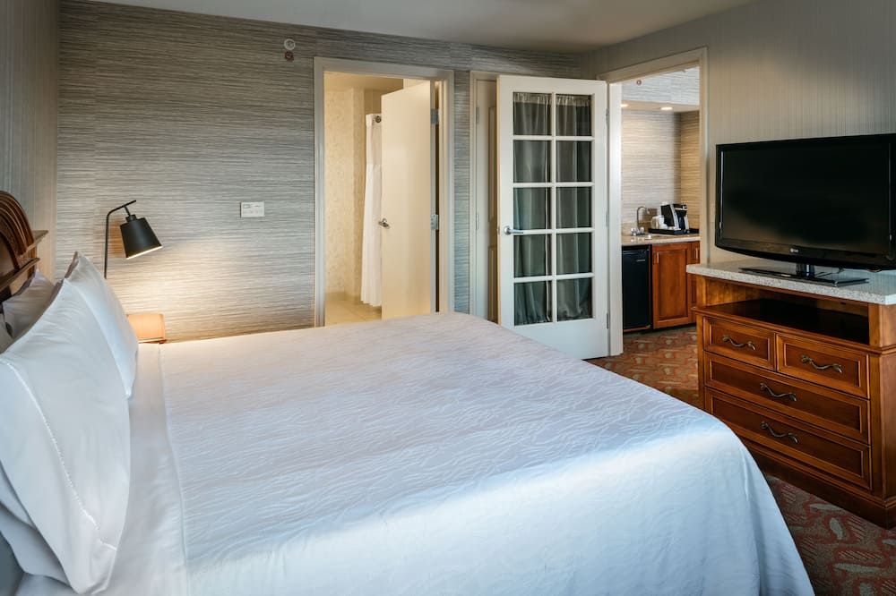 Hilton Garden Inn Tri-Cities/Kennewick - Kennewick - Bedroom