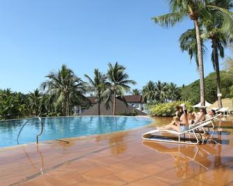 Aqua Fun Hotel - Mariveles - Pool